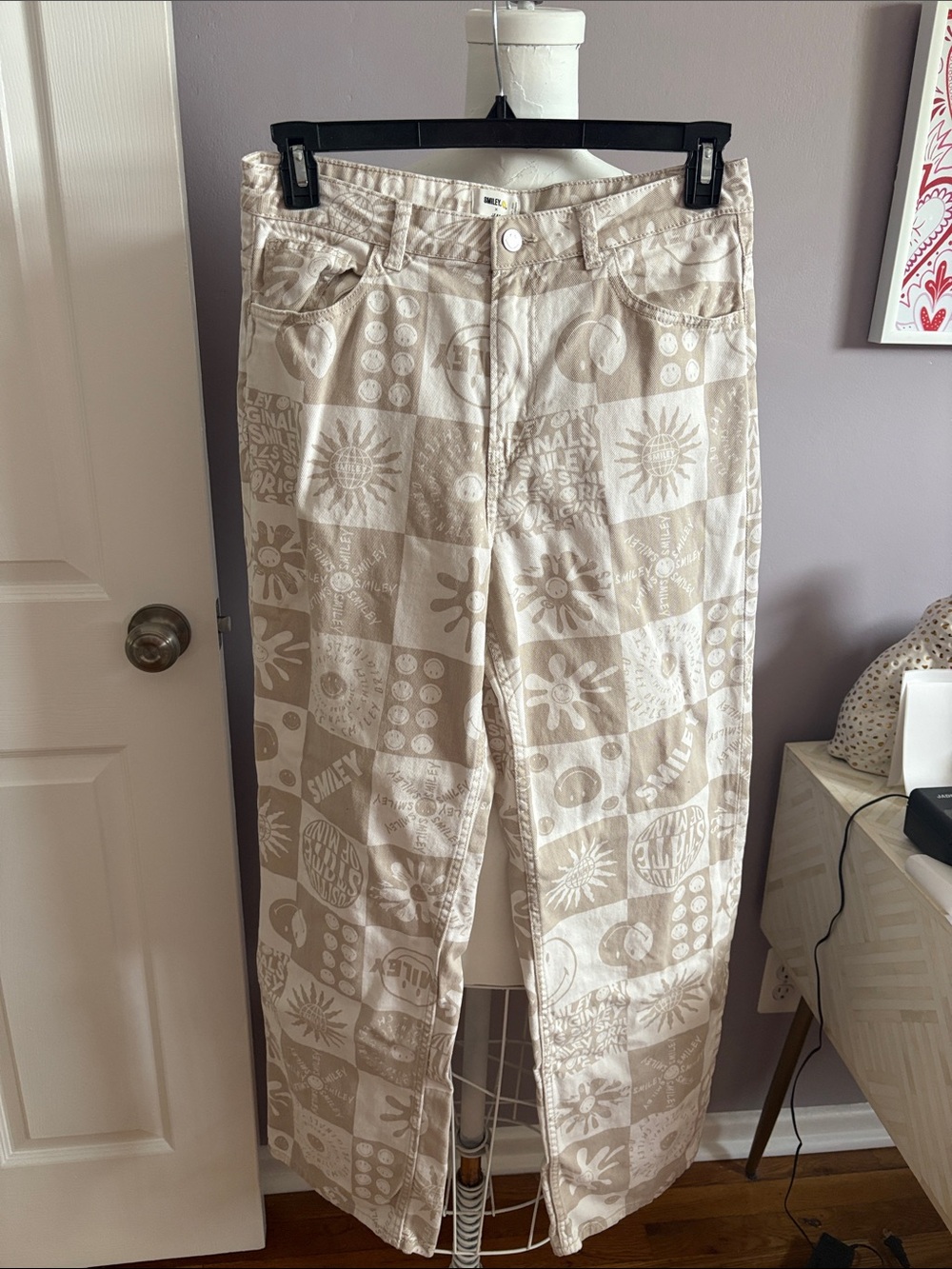 Neutral Beige Patterned Straight-Leg Jeans - Women